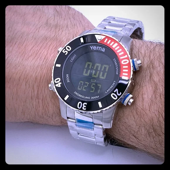 Men’s Digital Dive Watch - Yema Quartz Diver